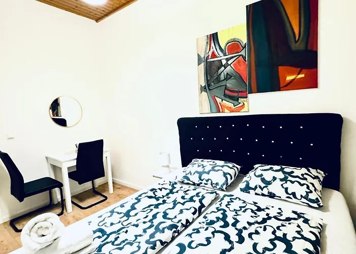 דירה Private In Elegant 5-bedroom Near Kaufpark Alterlaa וינה