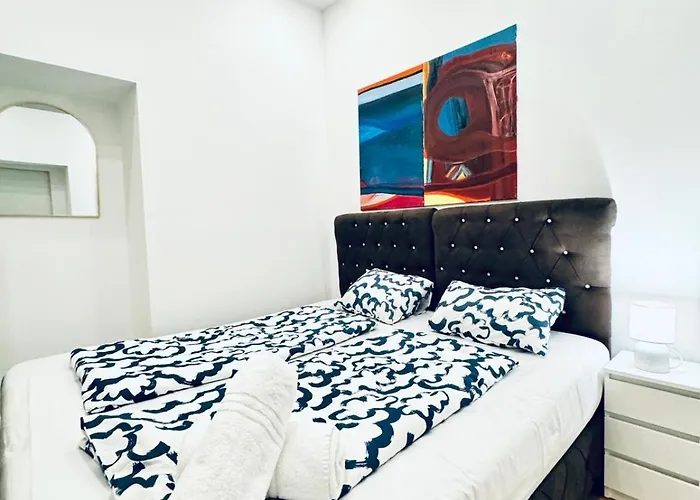 דירה Private In Elegant 5-bedroom Near Kaufpark Alterlaa *